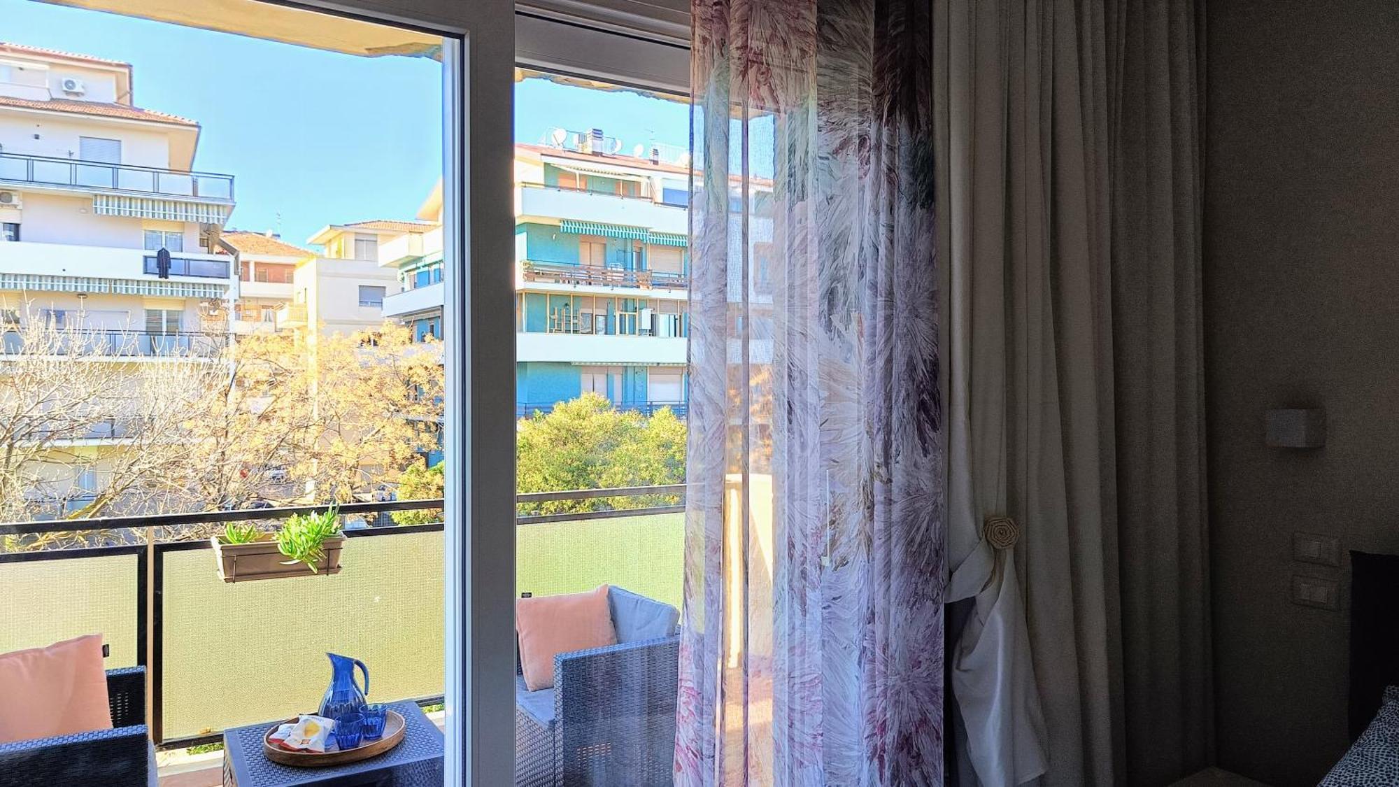 La Stanza Dell'Architetto Hotell Pescara Exteriör bild