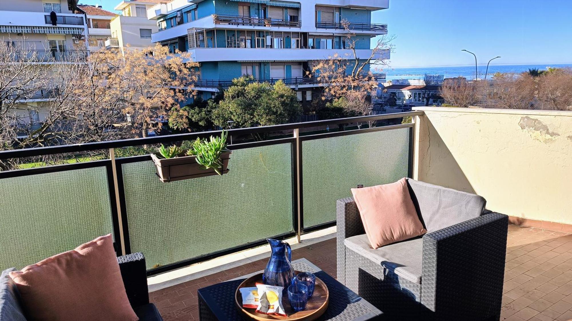 La Stanza Dell'Architetto Hotell Pescara Exteriör bild